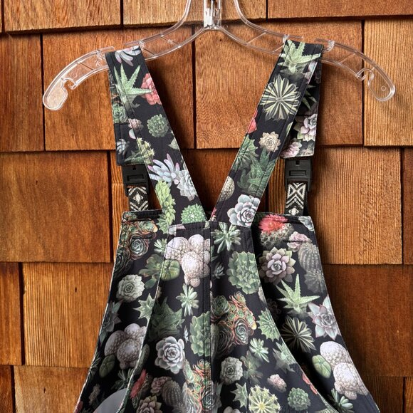 Kavu Overalls Bibs Cactus San Blas Jumpsuit Garden Pocket Succulent - Medium - Picture 12 of 14